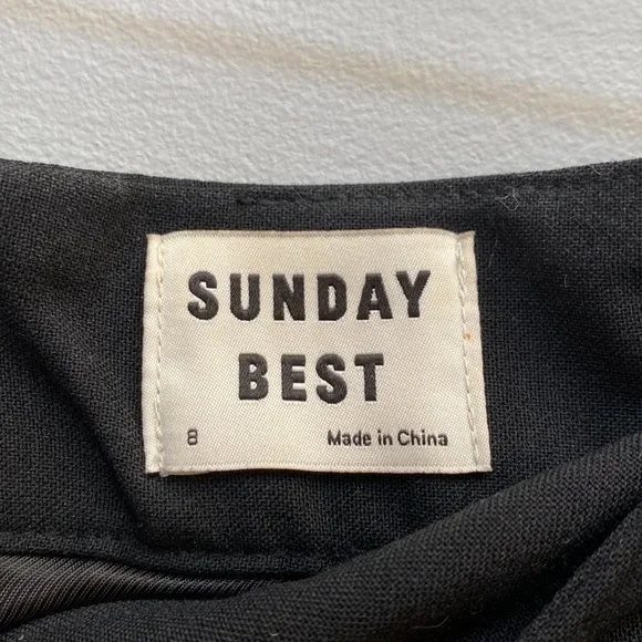 ❗️SOLD❗️Aritzia Sunday Best Olive Skirt Size 8 - Picture 6 of 8